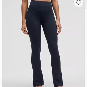 lululemon Align™ High-Rise Mini-Flare Pant
Regular